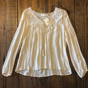 Blu Pepper flowy blouse